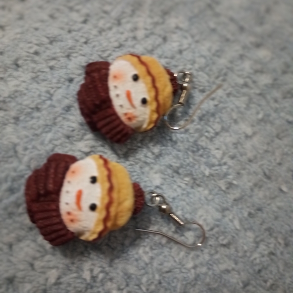 Extremely cute little set! Snowman brooch and earrings. - Picture 4 of 7